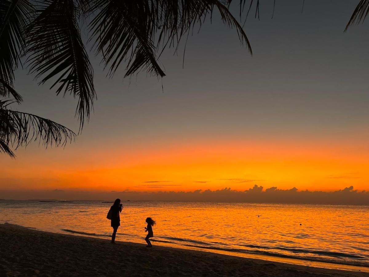 Finolhu Dhigurah Hotel Дхигура Екстериор снимка