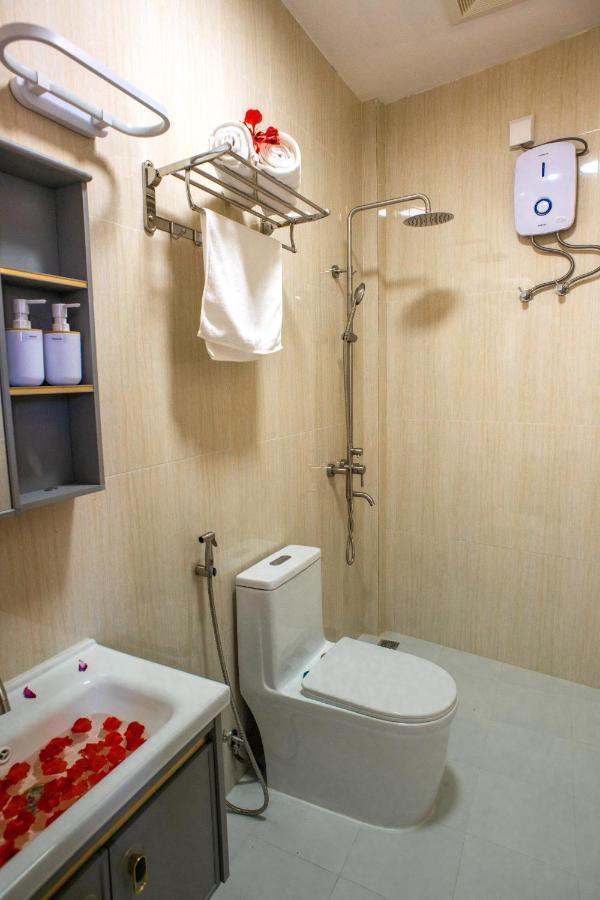 Finolhu Dhigurah Hotel Дхигура Екстериор снимка